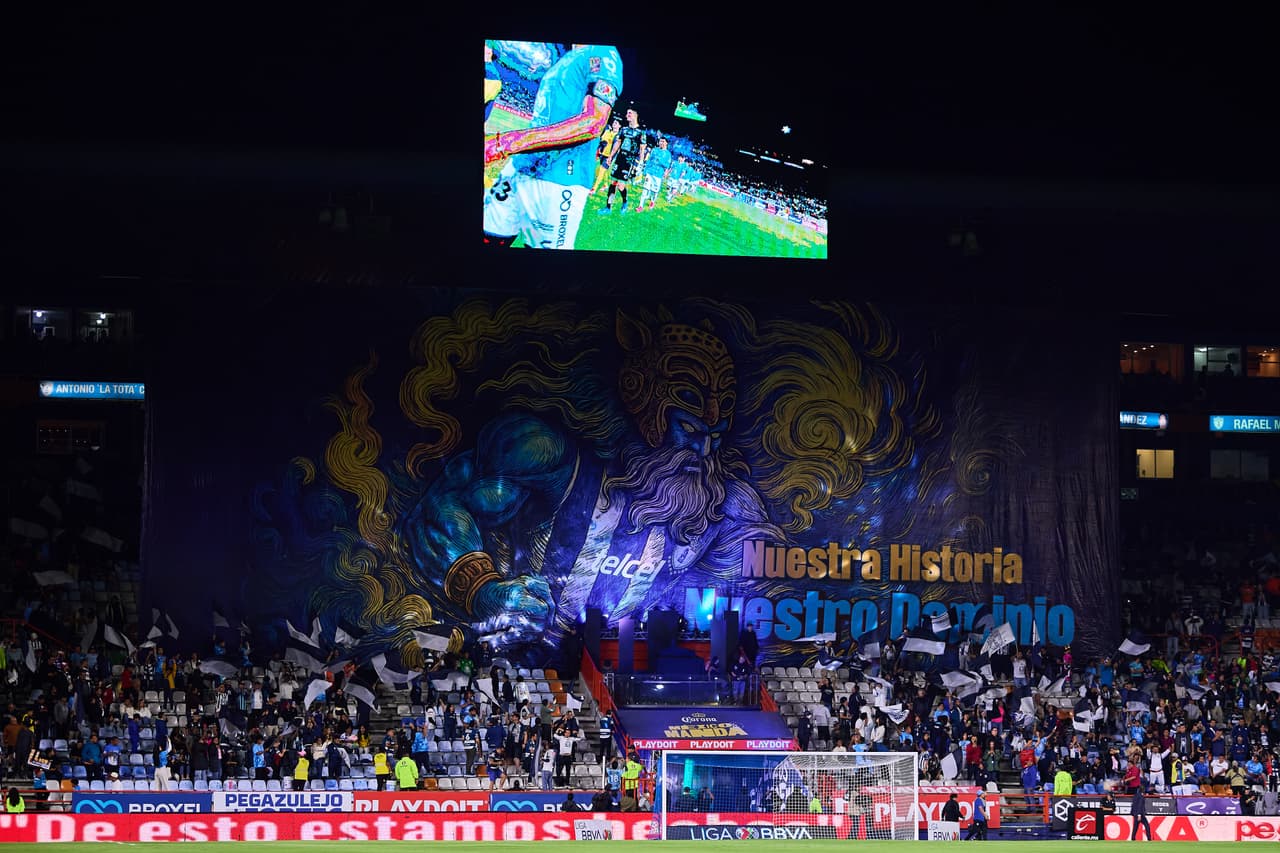La tribuna del Estadio Hidalgo en el juego entre Pachuca y América