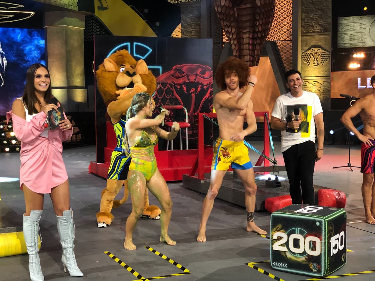 Luego Jeffy Raquel respondieron y Leones llegó a 1275 puntotes.