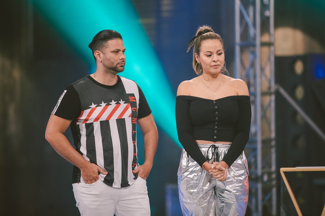 Ana realizó una de las apuestas más altas para este reto, la presión con las preguntas fue demasiada para Jorge, lo que ocasionó que perdiera la concentración para armar el rompecabezas. Esta pareja permanece en los últimos lugares de la tabla.