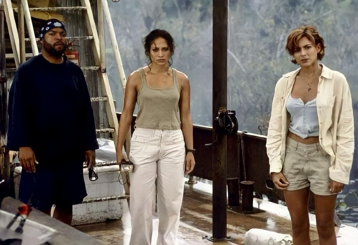 Ice Cube, Jennifer Lopez y Kari Wuhrer.