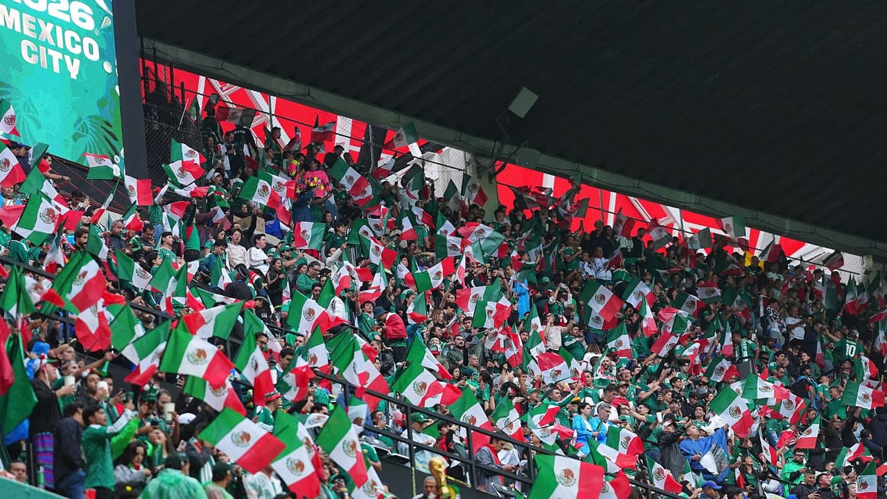 El Himno Nacional arranca el partido de México vs. Inglaterra: Así se vivió