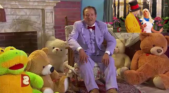 Actualmente puedes ver a Sammy Pérez Reyes los sábados a las 11 de la noche por Las Estrellas en el programa 'Más noche', donde tiene una sección llamada 'Los cuentos de Sammy', donde ha relatado historias como la de La Cenicienta.