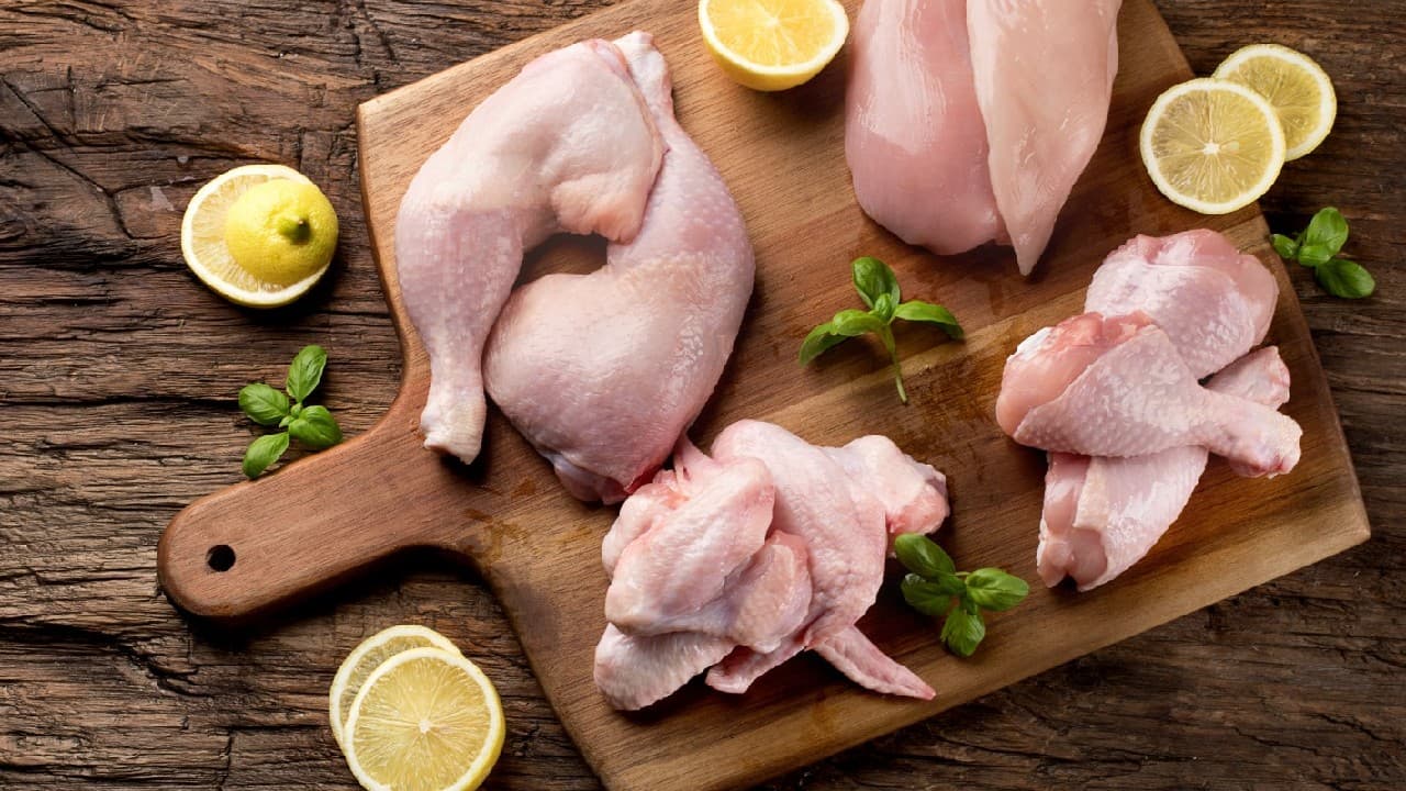 Gobierno pagará compensación a personas que hayan comprado pollo en la última década