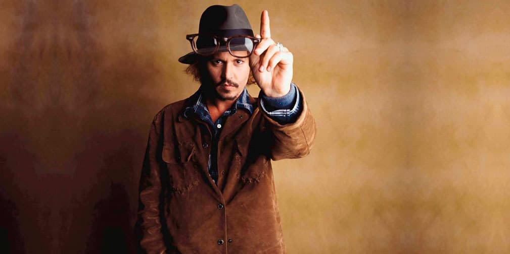 ¡Johnny Depp finalmente es soltero!