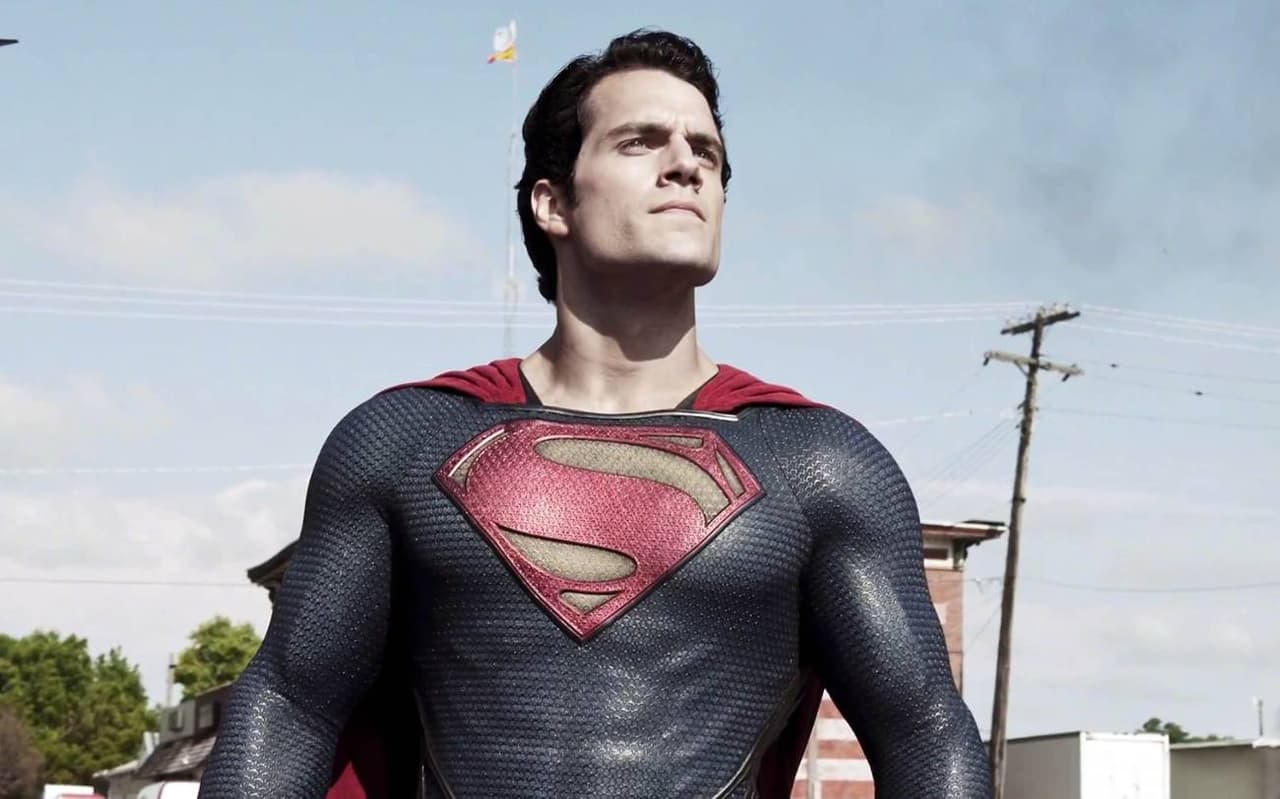 Henry Cavill como Superman