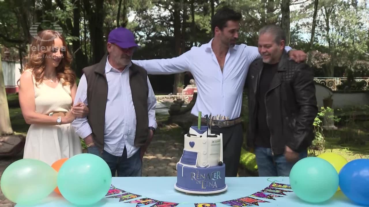 Matías Novoa celebró su cumpleaños 46 en el set de 'El Renacer de Luna'