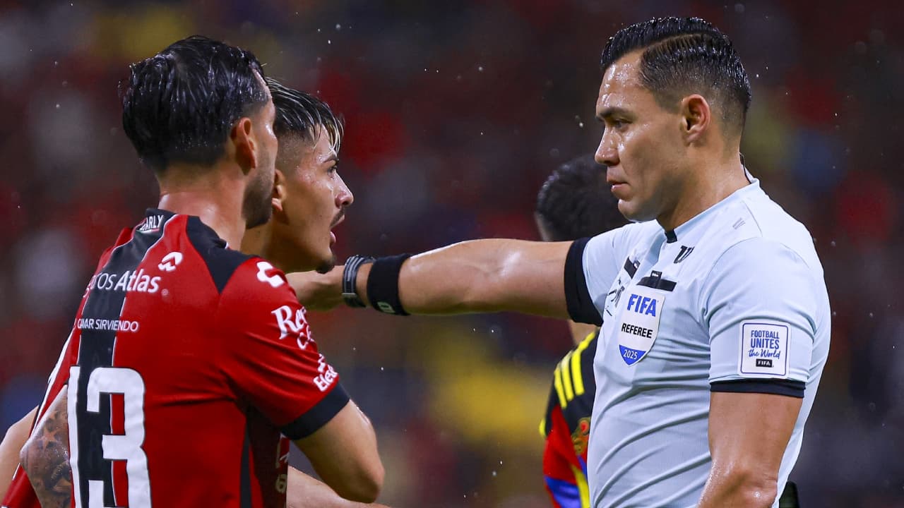 Comisión de Árbitros defiende al 'Gato' Ortiz 