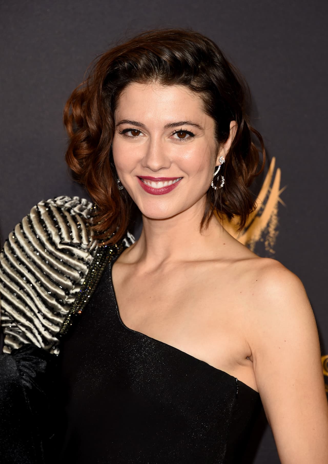 No importa si usa el cabello largo o corto, ¡nos encantan sus dos looks!