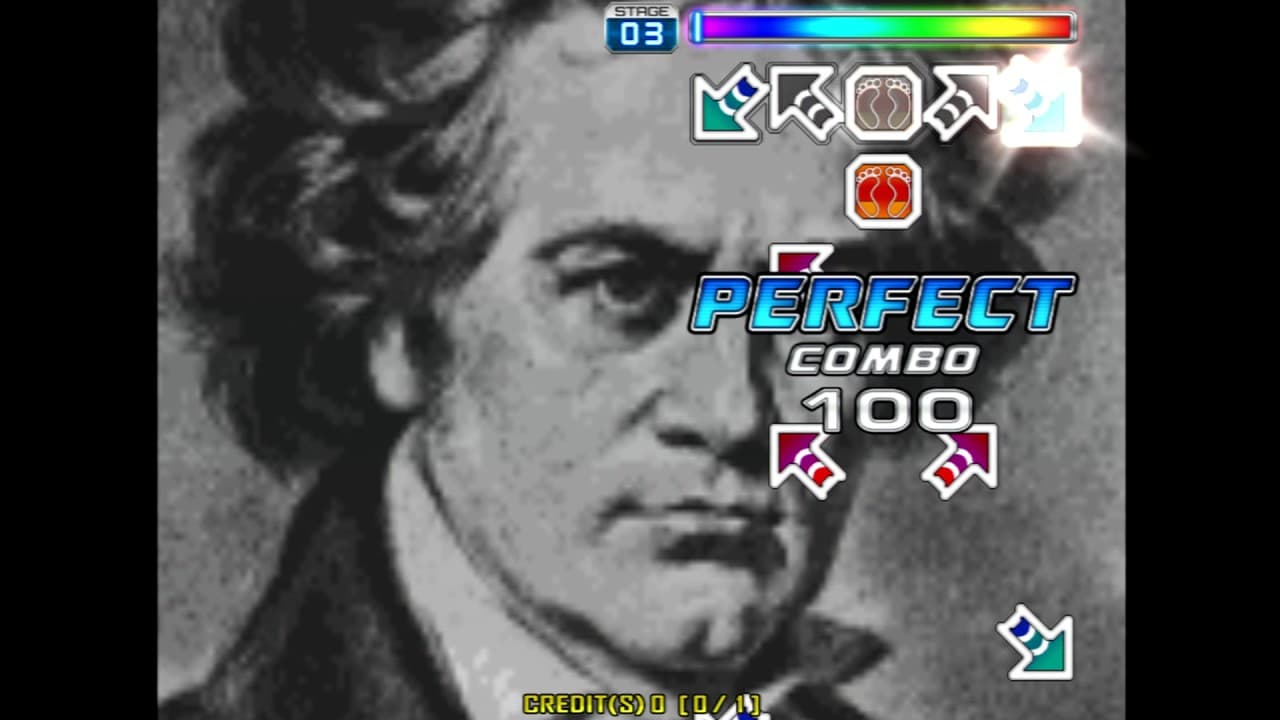 Pump it up!: Y los que tenían más ritmo y coordinación (en los pies) sudaban la gota gorda al ritmo de 'Beethoven virus'.