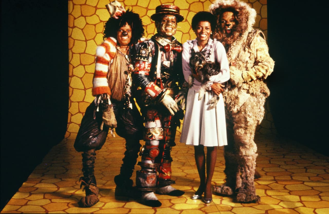 En 1978 participó en El Mago, película que busca reinterpretar la experiencia de El Mago de Oz con un elenco afroamericano.