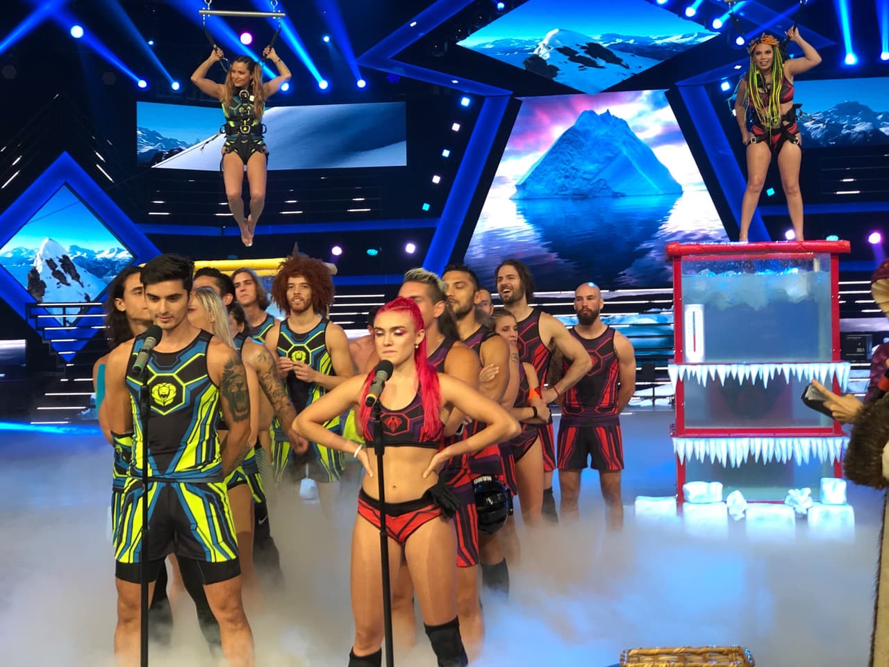 ¡Vaya giro! En ‘Preguntas Congeladas’, los Leones ganaron y tiraron el dado, sólo que ahroa tuvieron la oportunidad de salvar a uno de sus nominados. Obviamente eligieron a su líder.