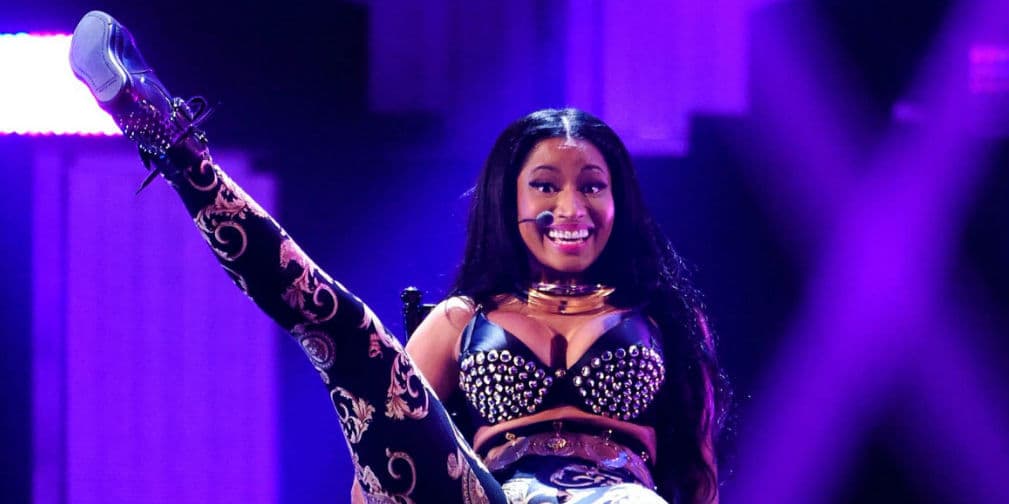 10. Nicki Minaj: Tuvo el descaro de retrasarse tres horas en uno de sus conciertos navideños en Nueva York.