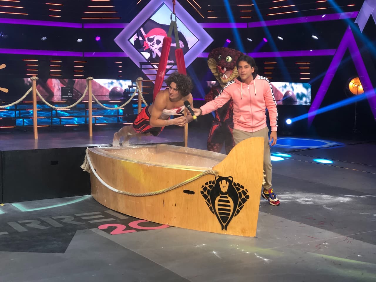 Pese a Mau Otero se lució en la prueba de Velocidad, dejando atrás a Iker, salió enharinado en el reto de “Piratas”.