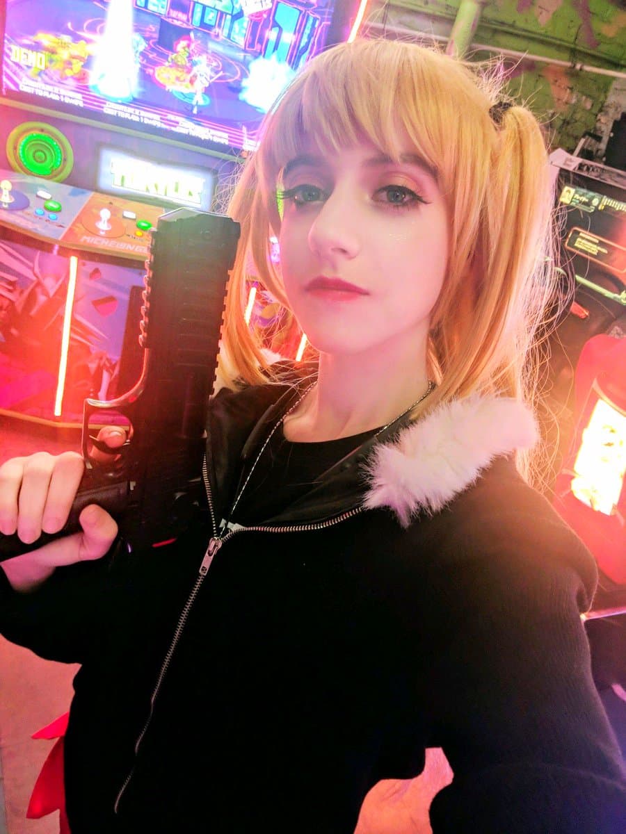 Ella es hentai viviente. La conoces mejor que nosotros. Y sabes que es verdad.