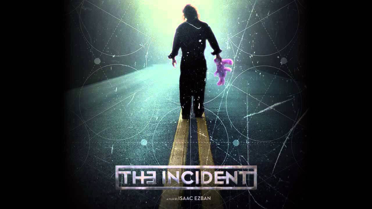 El Incidente (2014): Dos historias paralelas sobre personajes atrapados en espacios ilógicamente infinitos: dos hermanos y un detective atrapados en unas escaleras infinitas, y una familia atrapada en una carretera infinita... durante 35 años. Detrás de este largometraje está el mexicano Isaac Ezban.