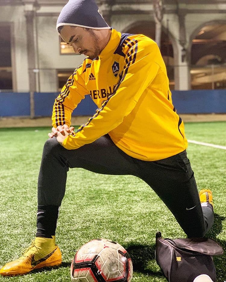 Uno de los momentos más complicados que atravesó Christian fue cuando tuvo que dejar su carrera como futbolista profesional, debido a una dura lesión que truncó su sueño, pero le permitió abrirse camino dentro del mundo empresarial.