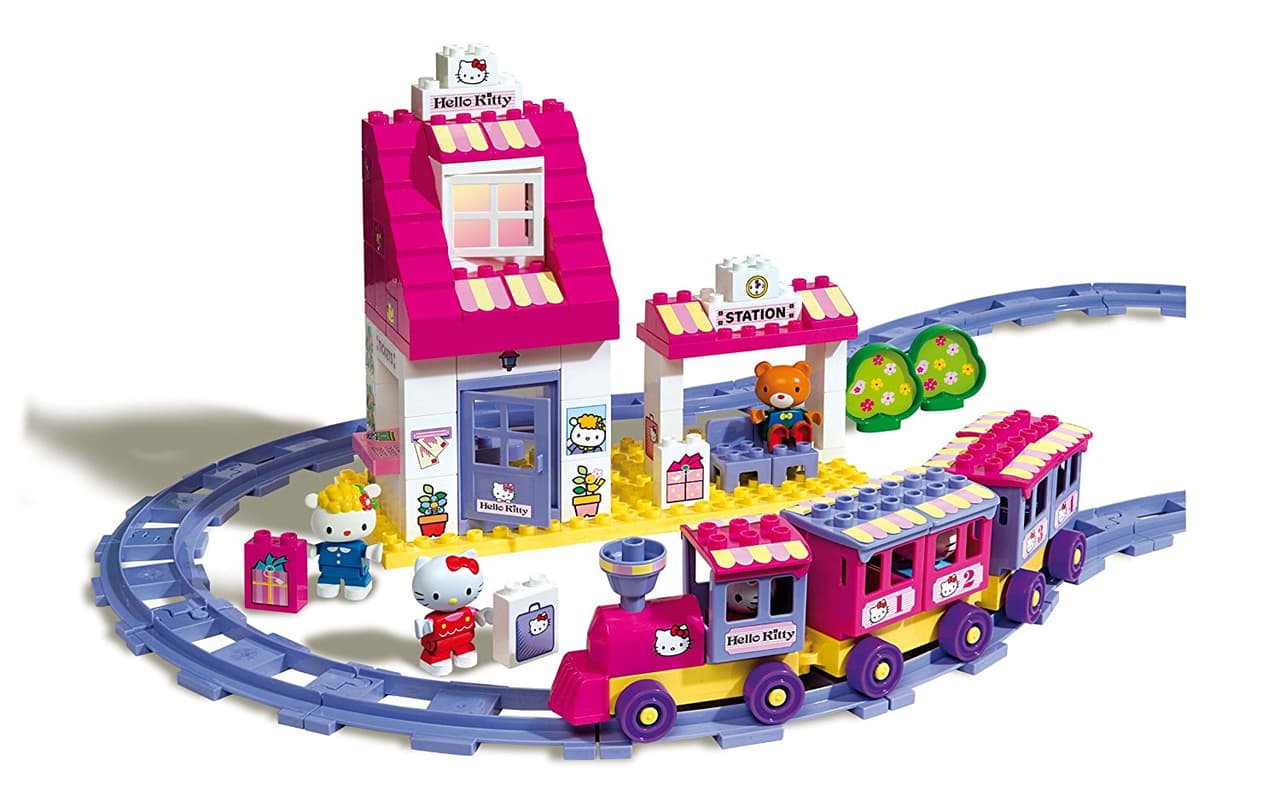 Japón viste sus trenes de Hello Kitty