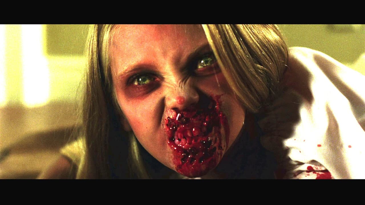 4. Niña en Dawn of the Dead: Nada más espeluznante que esta mocosa de El Amanecer de los Muertos Vivientes.