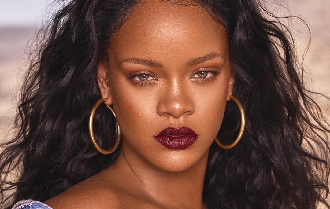 Nada como las mejores rolas de Rihanna para dar la bienvenida al fin de semana.