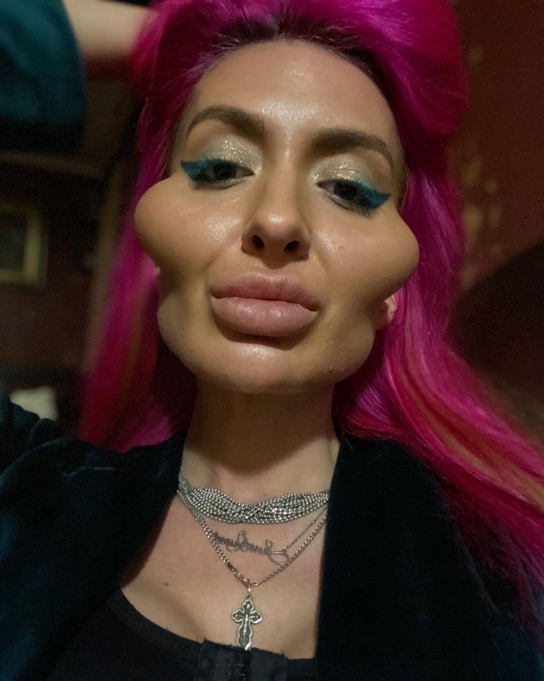 Su nombre real es Anastasia Pokreschuk, tiene 30 años y es originaria de Kiev, Ucrania.
<br>