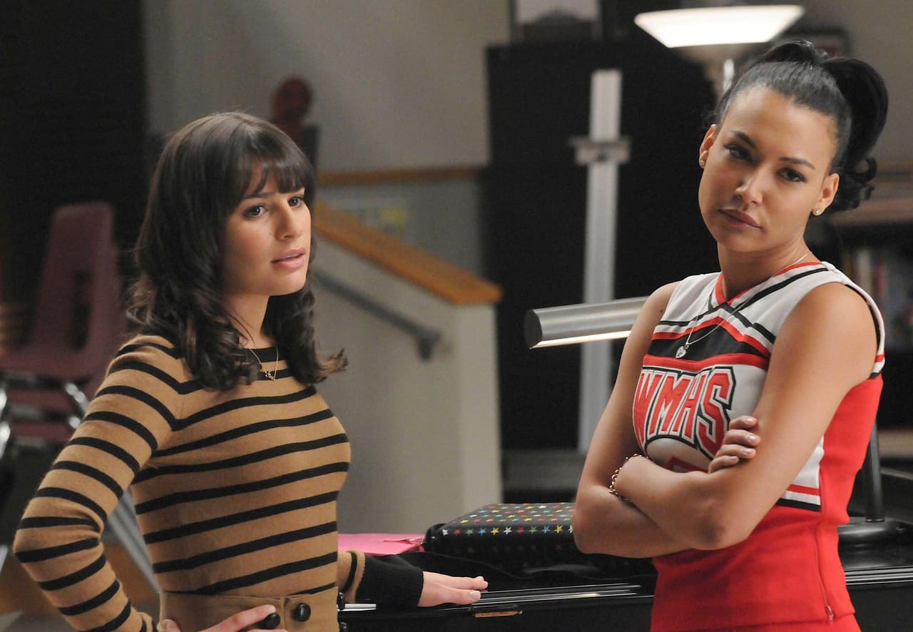 Naya Rivera, quien interpretó a Santana en la serie, indicó que en un punto Michele comenzó a tener una mala actitud conforme la actriz de origen hispano ganaba más relevancia en la serie.