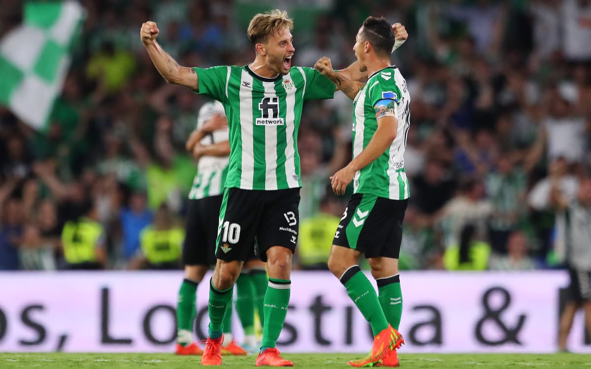 Elche vs Real Betis: Horario y dónde ver el partido hoy Liga Española