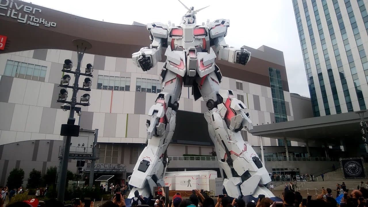 ¿Cómo lavas dinero en Japón? Con un robot gigante