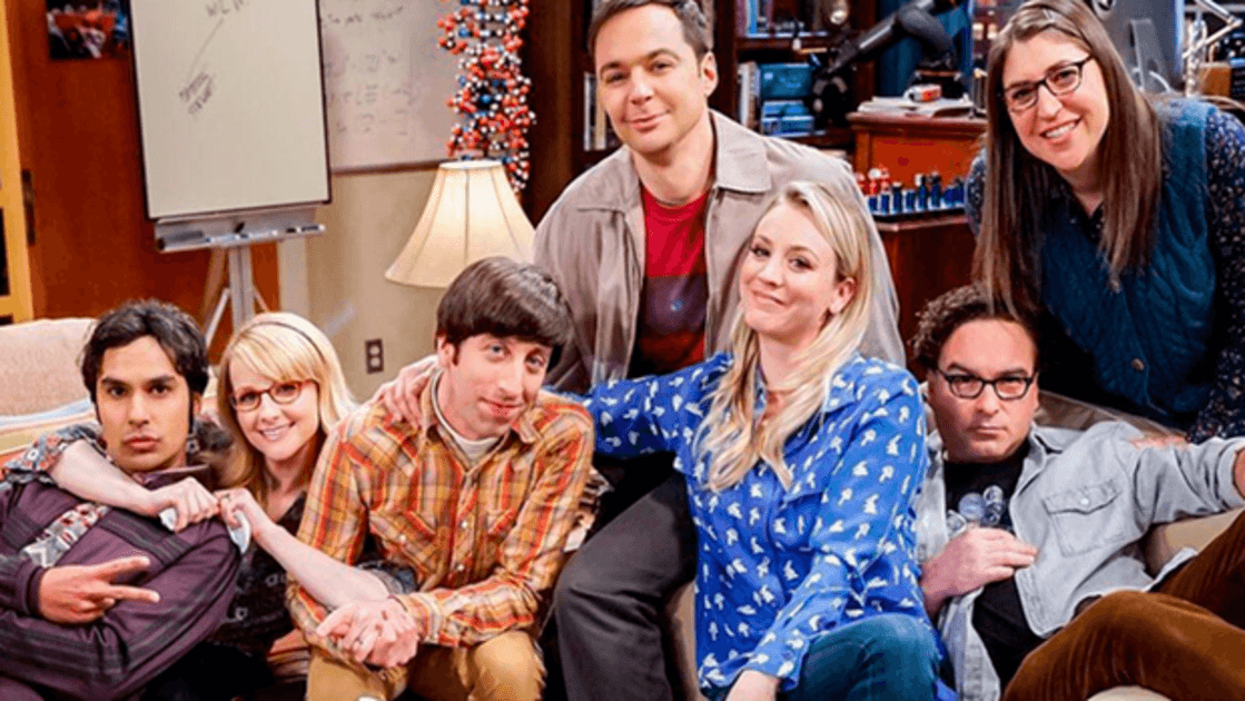 Con el transcurso de la serie, Bernadette se fue adecuando al grupo, haciéndolos participes de grandes momentos de su vida, como cuando debutó como madre.
