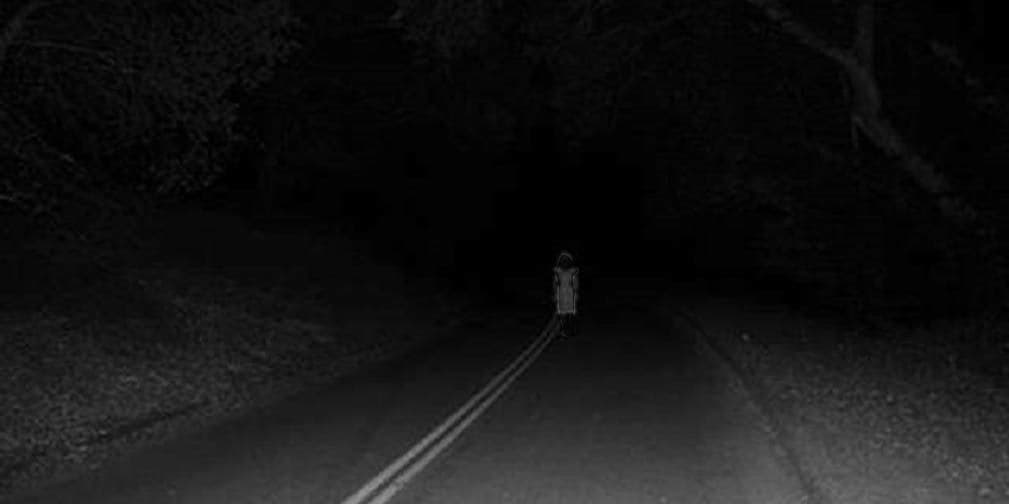 ¡En estos caminos del mundo no deja de haber actividad paranormal!