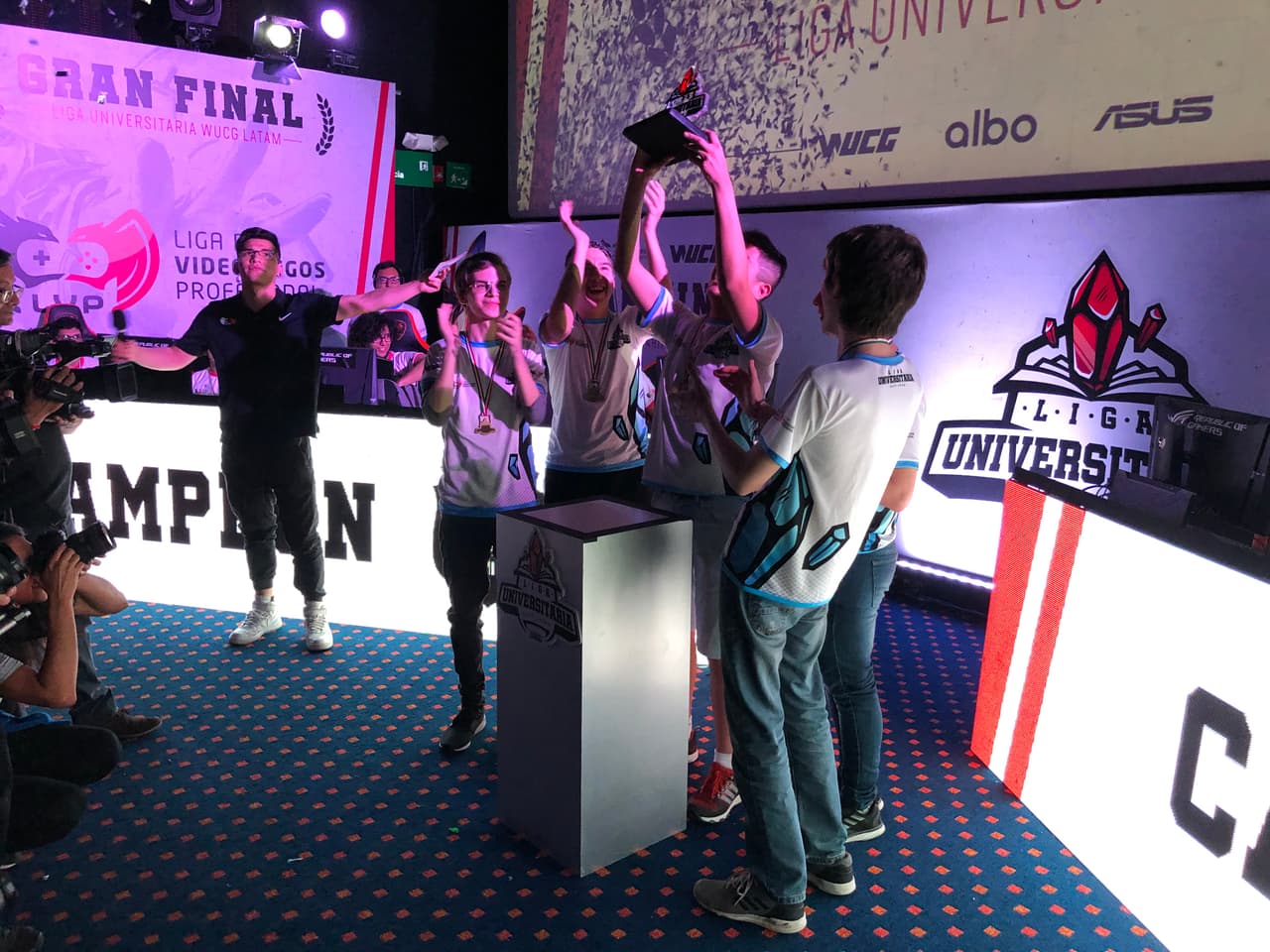 Argentina aplastó a México en la final universitaria de League of Legends