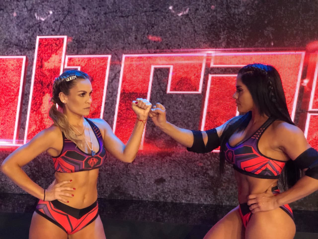 El comienzo de esta semana estuvo lleno de sorpresas. Estefanía Ahumada tuvo que dejar la competencia por una lesión que sufrió la semana pasada, por ello Maripily y Jenny se enfrentaron en dos pruebas para ganar su permanencia en dicho equipo.