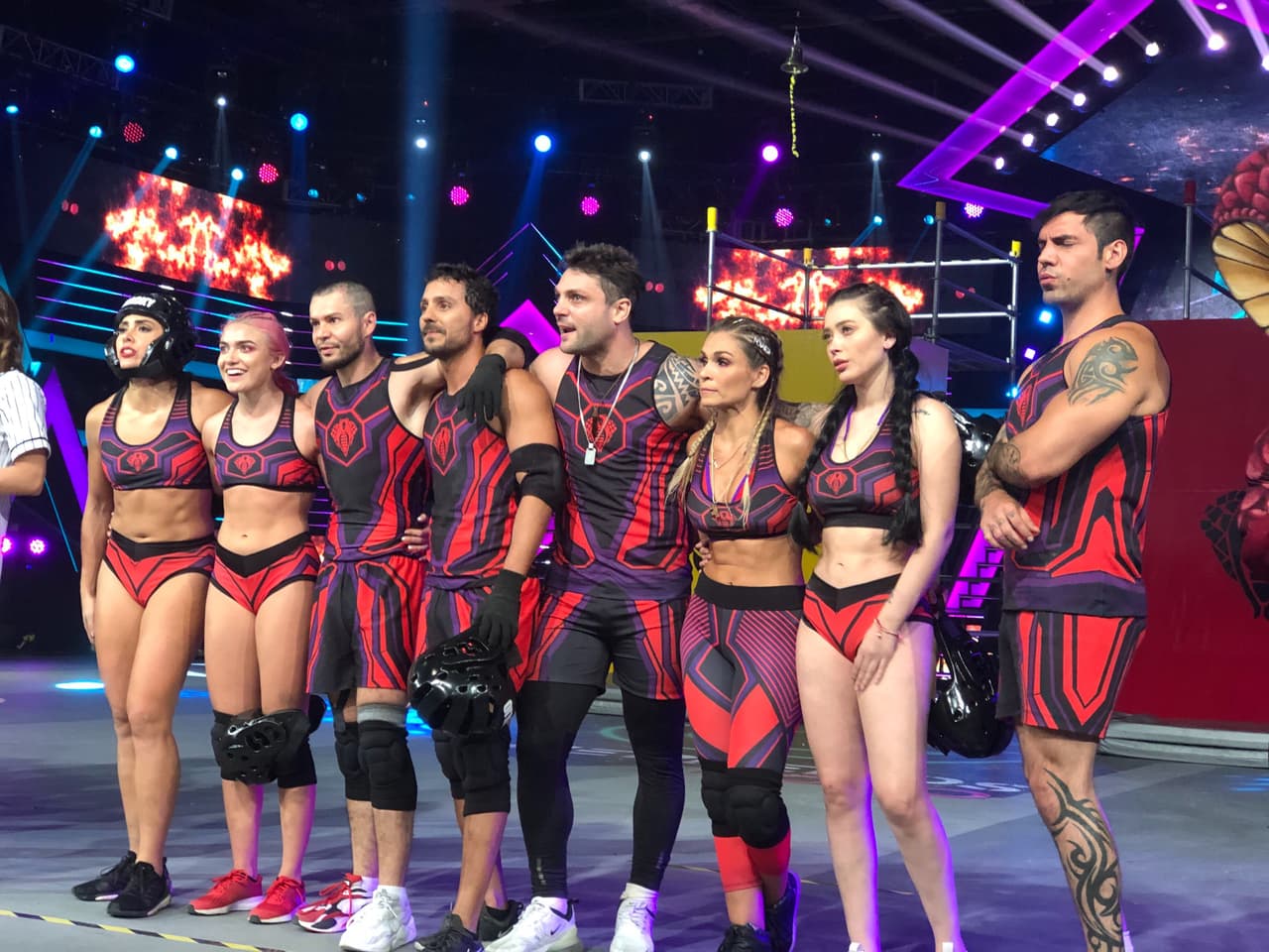 De acuerdo con el portal del diario Trome, Magda Rodríguez, la productora de Guerreros 2020, habló de la posibilidad de incluir a Guty y Nicola en la competencia, cuando aún no podía hacer el anuncio oficial, ya que la entrevista se publicó el 12 de junio pasado.