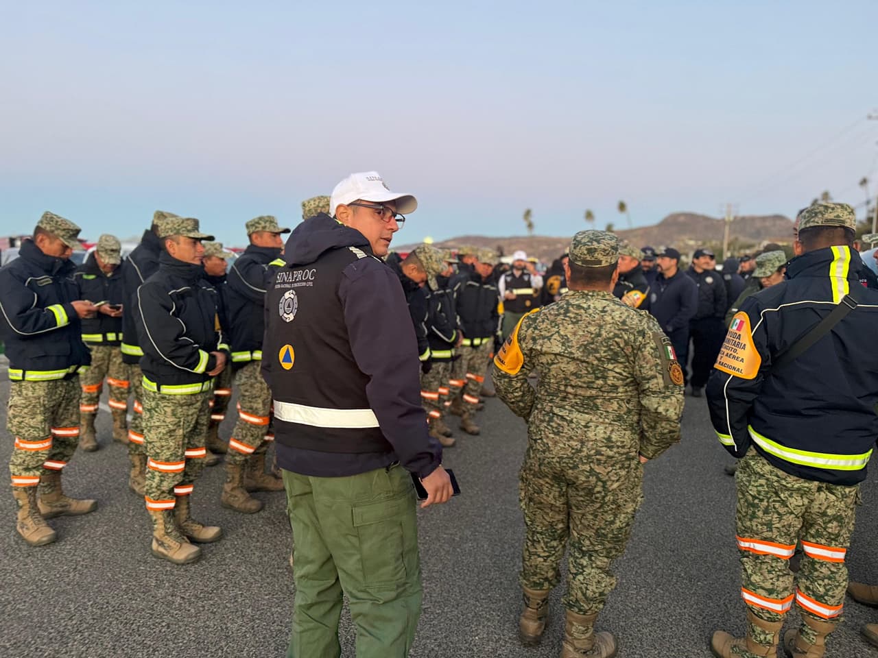Bomberos mexicanos en California: ¿Cuáles serán sus labores para combatir los incendios en Los Ángeles?