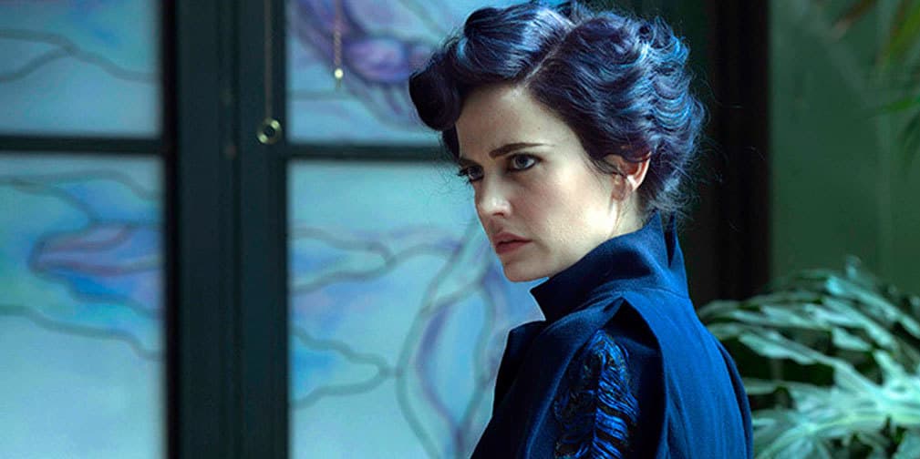 Viaja con Eva Green a Miss Peregrine's Home for Peculiar Children