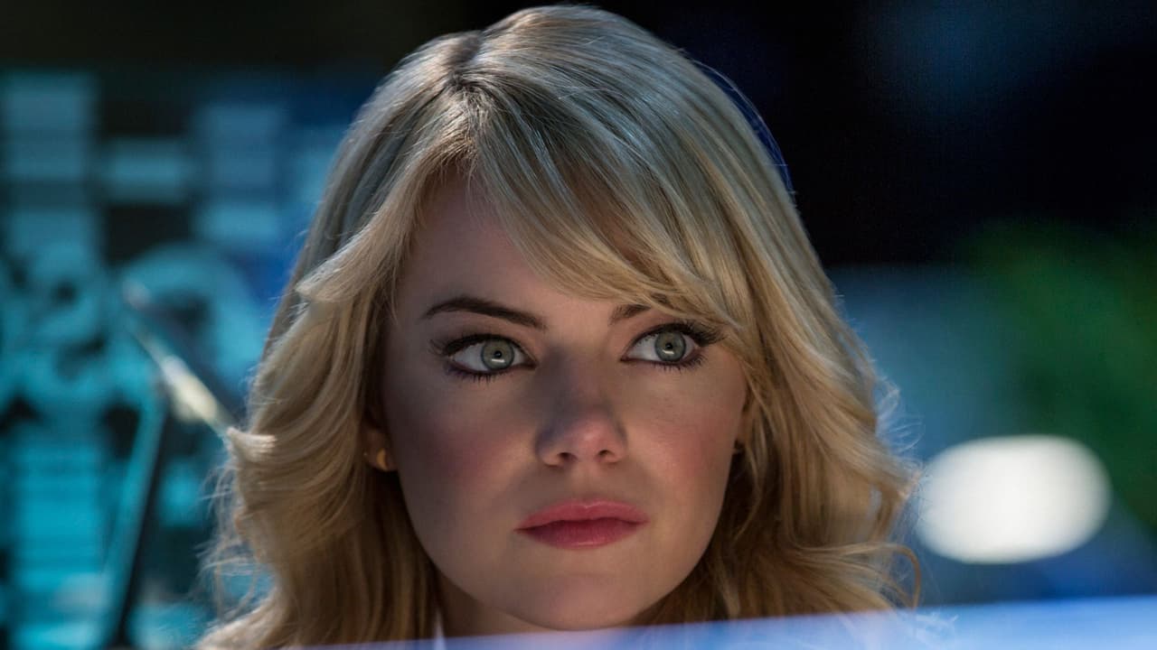 Trabajaba como oficial senior de investigación en Oscorp Industries.