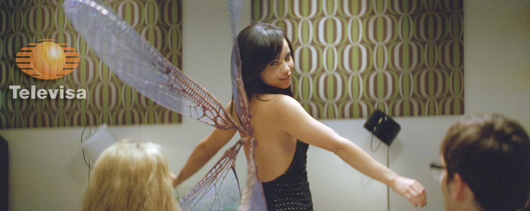 Zoë Kravitz como Angel Salvadore, una mutante con alas de libélula y saliva ácida