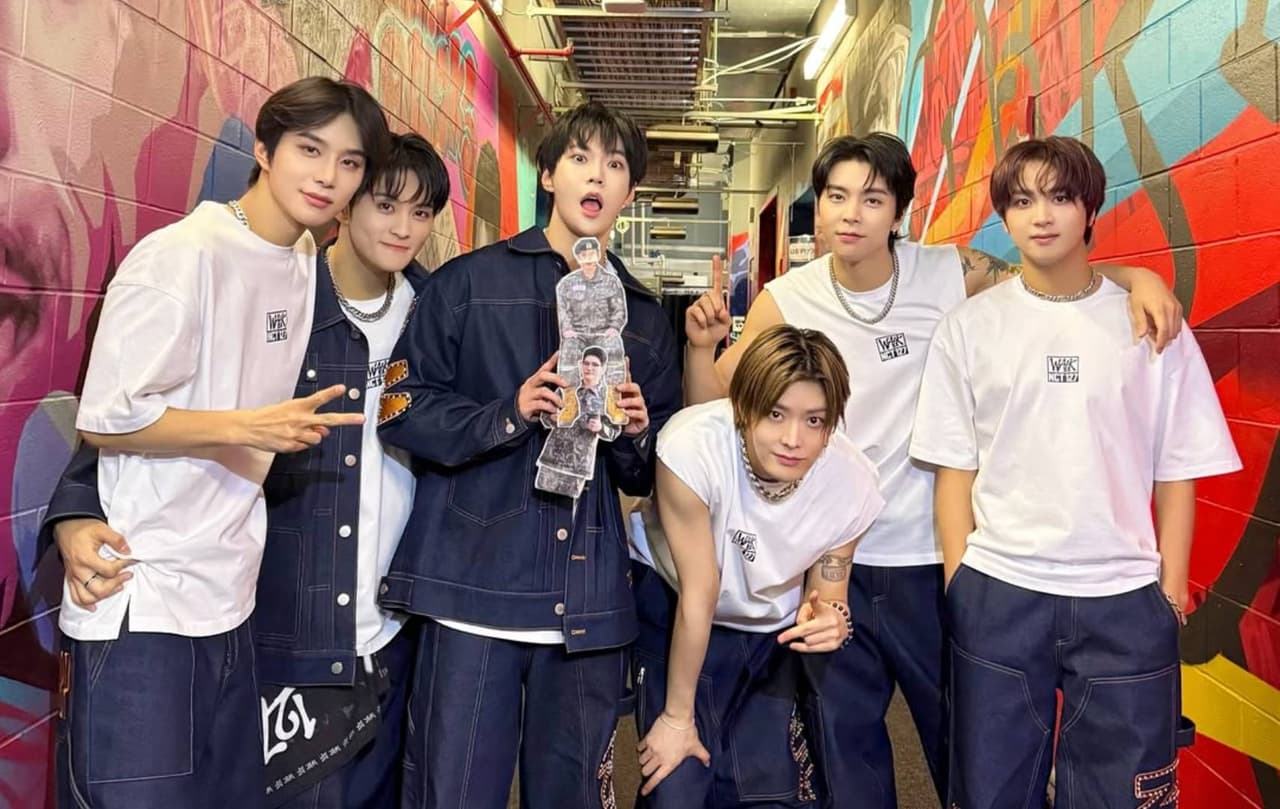 Integrante de la boy band de K-Pop NCT 127 se viraliza por pedirles a sus fans que se bañen 