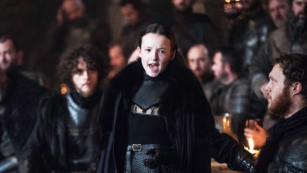 Game of Thrones tiene a Arya Stark (Maisie Williams) y Lyanna Mormont (Bella Ramsey). Esta última respaldó a Jon Snow con sus palabras y sus 62 guerreros.