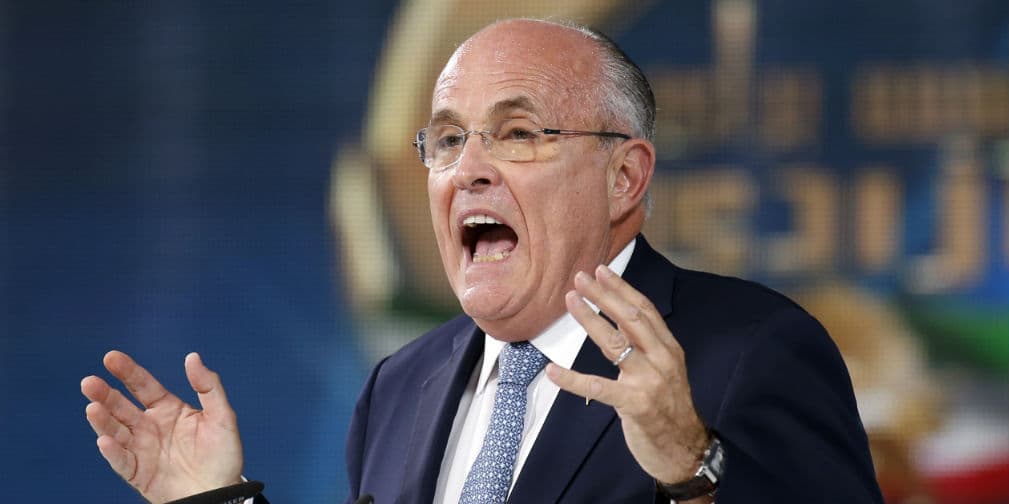 7. Rudolph Giuliani: Al ex alcalde de Nueva York tampoco le gustó la actuación de Beyoncé en el Super Bowl.