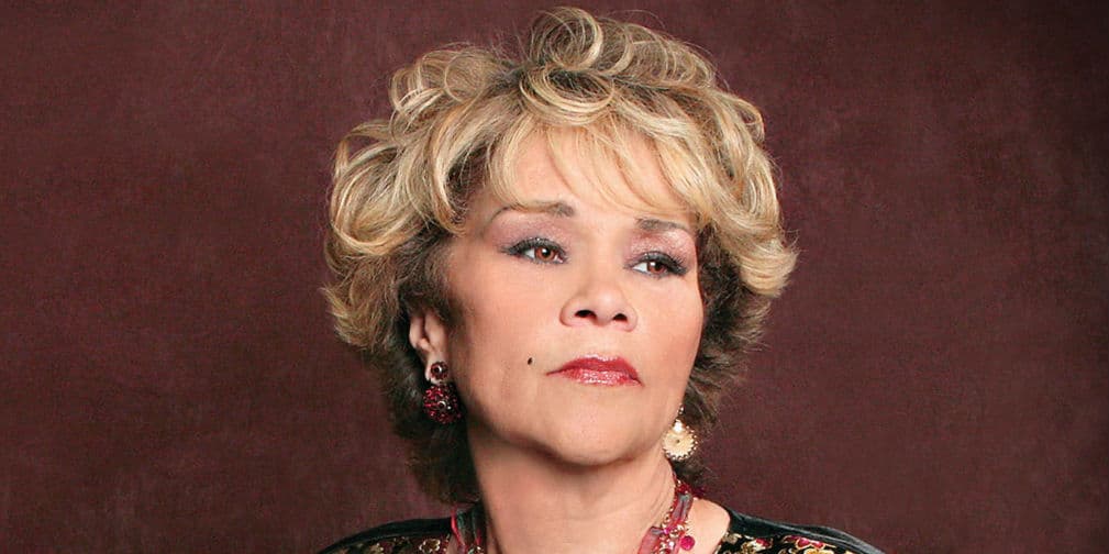 2. Etta James: No soporto a Beyoncé, declaró la cantante aunque en un principio se llevaban bien.