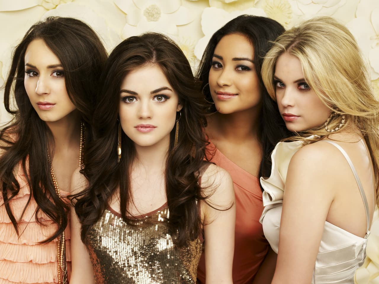 Pretty Little Liars, Episodio 1