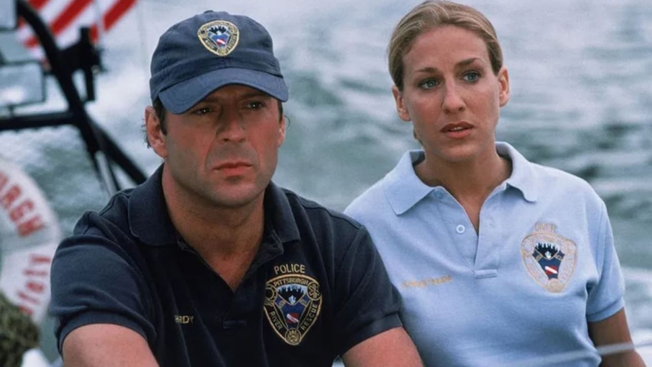 ¡Bruce Willis luchará contra el peligro en Canal 5!