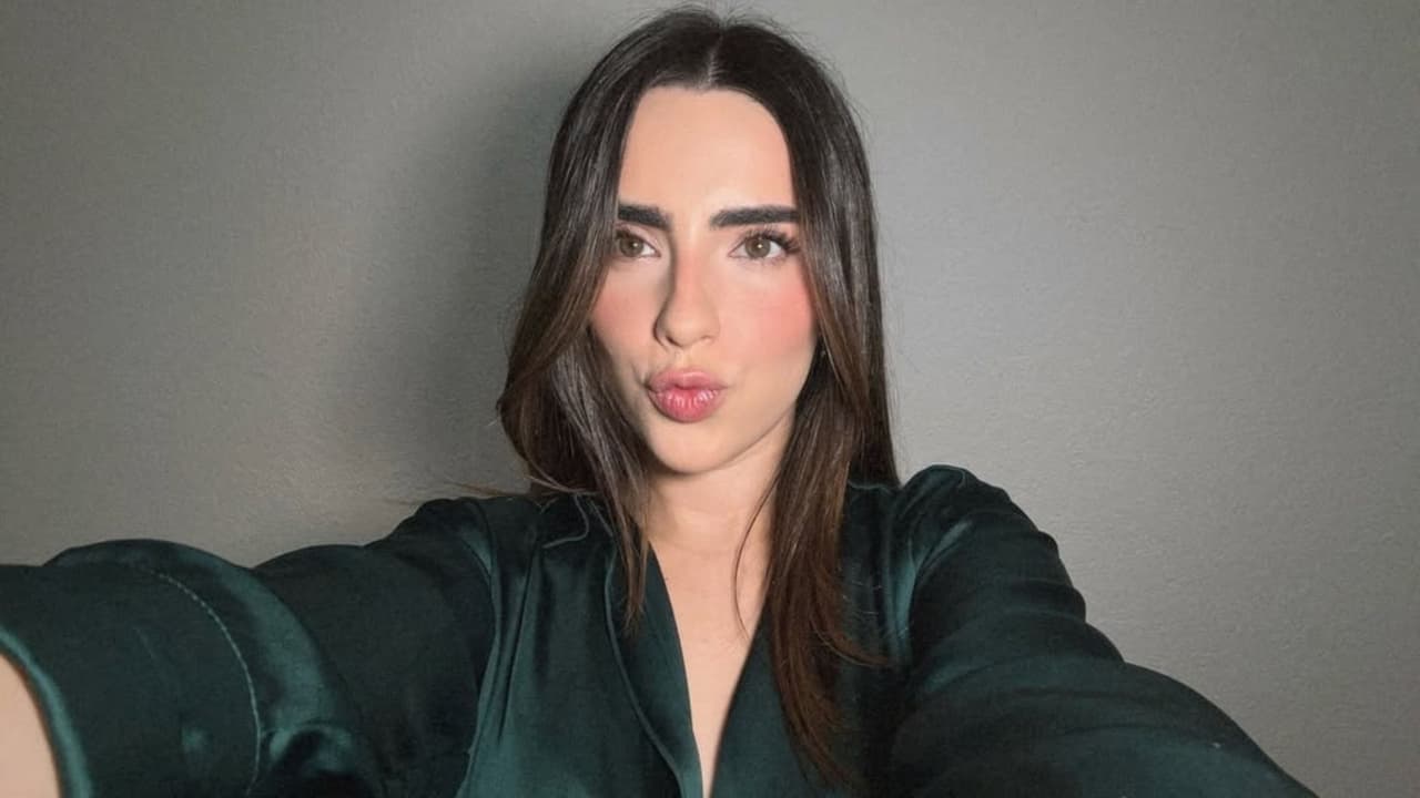 Fernanda Urdapilleta lanza comunicado tras ausentarse de redes sociales: “el post parto me está costando”