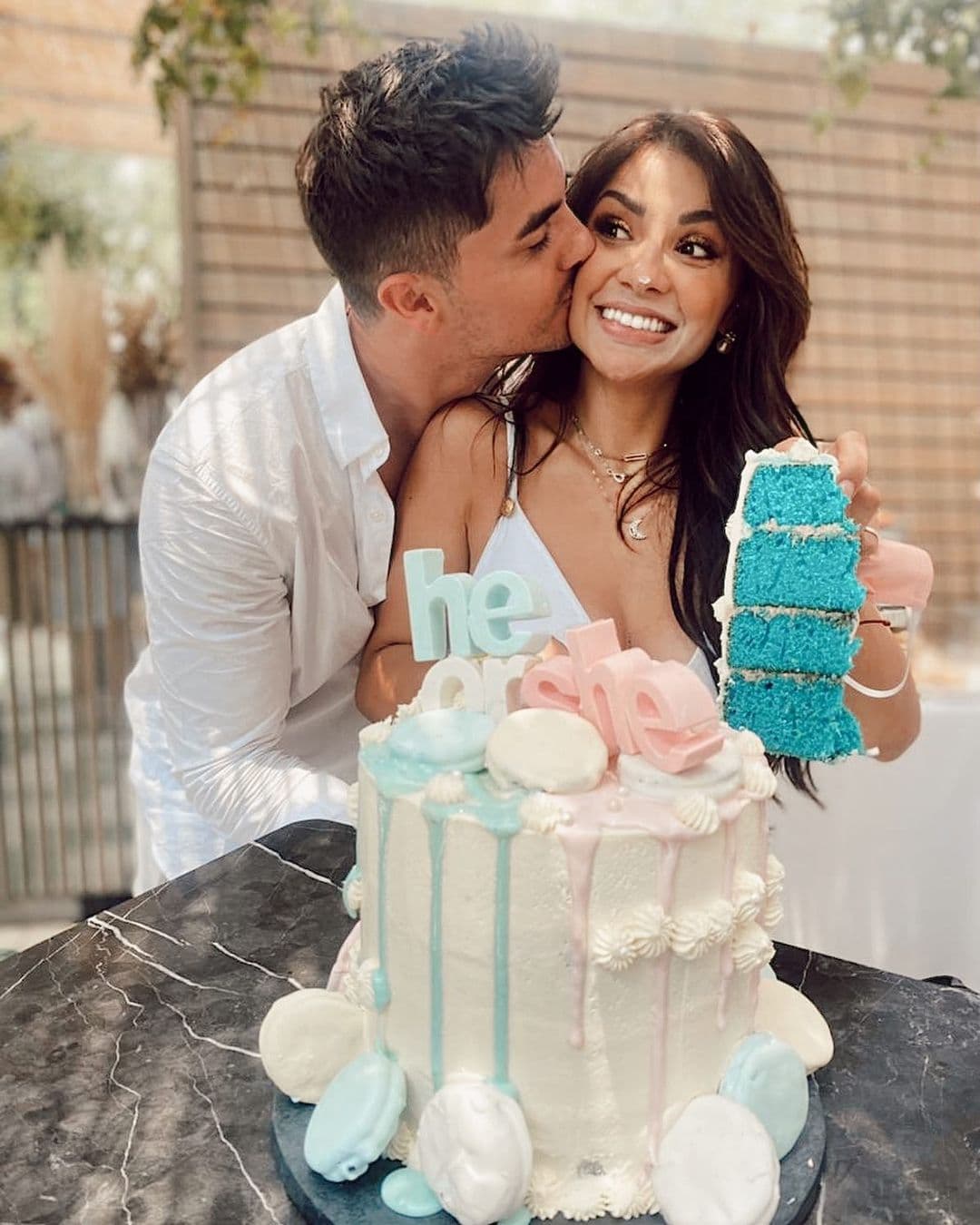 Esa misma semana, Ferka y Christian crearon un perfil de Instagram dedicado exclusivamente al menor, revelando así que se llamará Leonel, ¡todo es de Leones en esa familia!