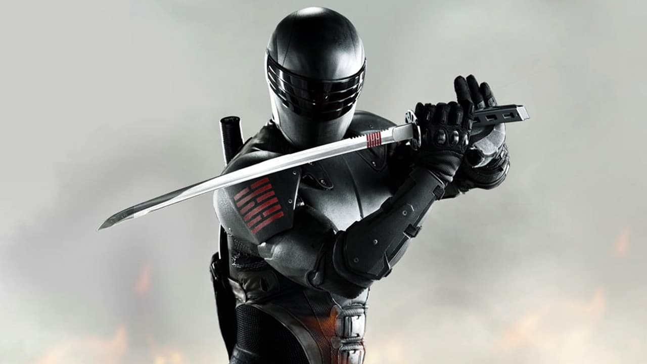 Snek Eyes es parte de la línea de juguetes 'G.I. Joe', un ninja letal que aparece en todos lados en que se extiende la franquicia, desde cómics y caricaturas, hasta películas, siendo encarnado por Ray Park en los live action 'G.I. Joe: The Rise of Cobra' y 'G.I. Joe: Retaliation'; mientras que Henry Golding protagonizará una cinta que cuenta la historia de este soldado.