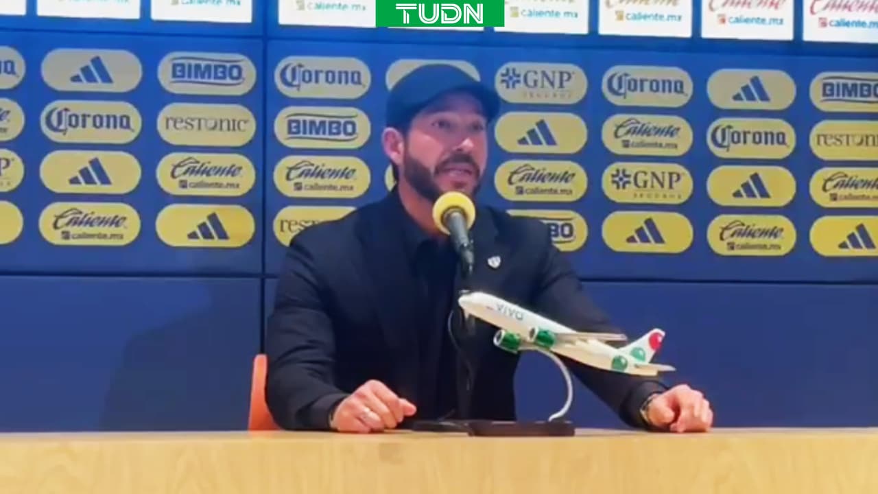 Benjamín Mora sobre Ochoa: "Yo también lo homenajeo"