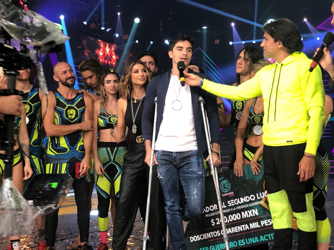 Además, “El Sina” y Ferka también entraron y a Christian Estrada le dieron un premio de 50 mil pesos por ser el Guerrero más deseado. 
<br>