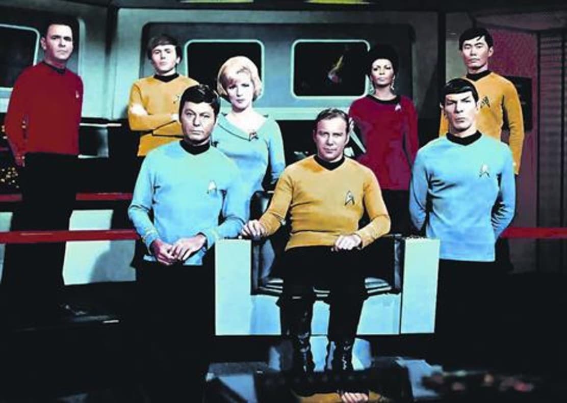 Star Trek nos muestra un futuro donde no sólo se unieron todas las razas humanas, sino que se sumaron otras como