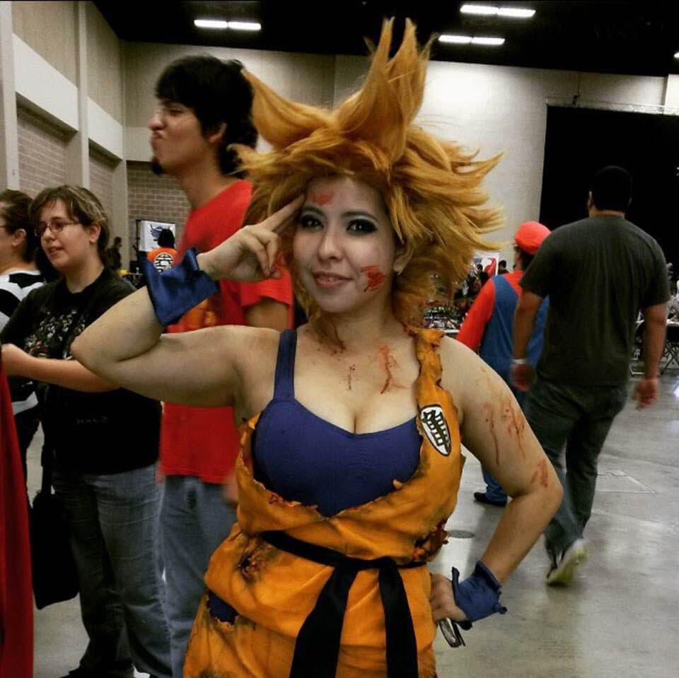 Pronto podrías encontrar a una cosplayer con el atuendo de Kakarotto en tu próxima convención.