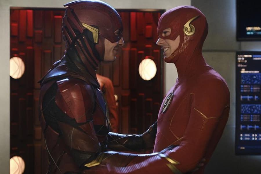 Ezra Miller tuvo un cameo como Flash en TV